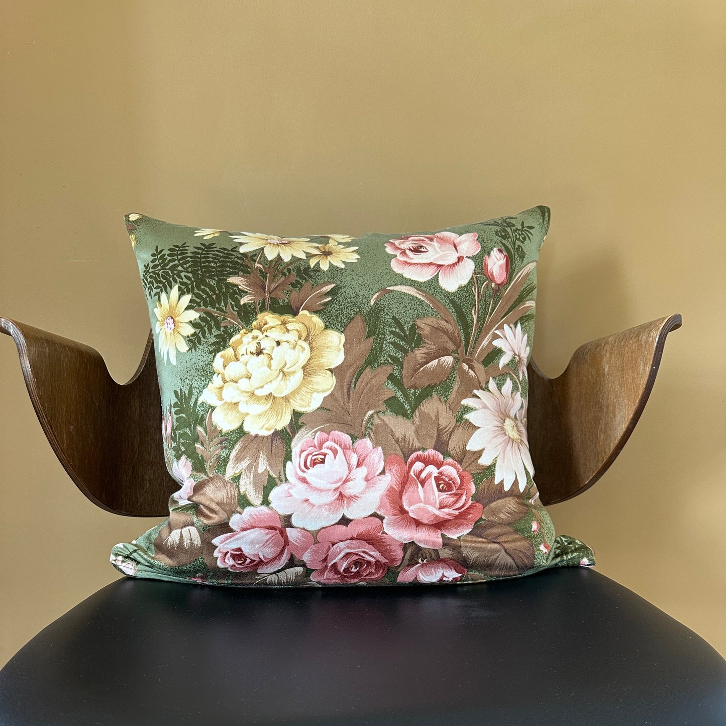 Vintagepudebetræk med lynlås inkl. pudefyld 45x45 cm.