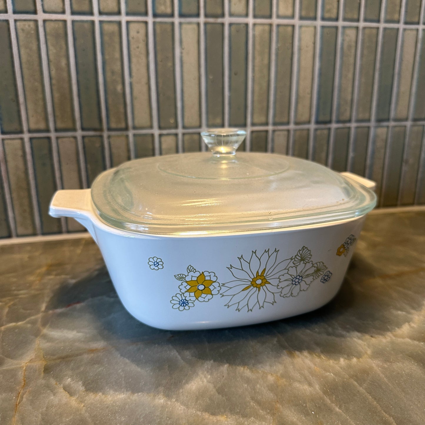 Vintage CorningWare-sauce gryde "Floral Bouquet" mønster