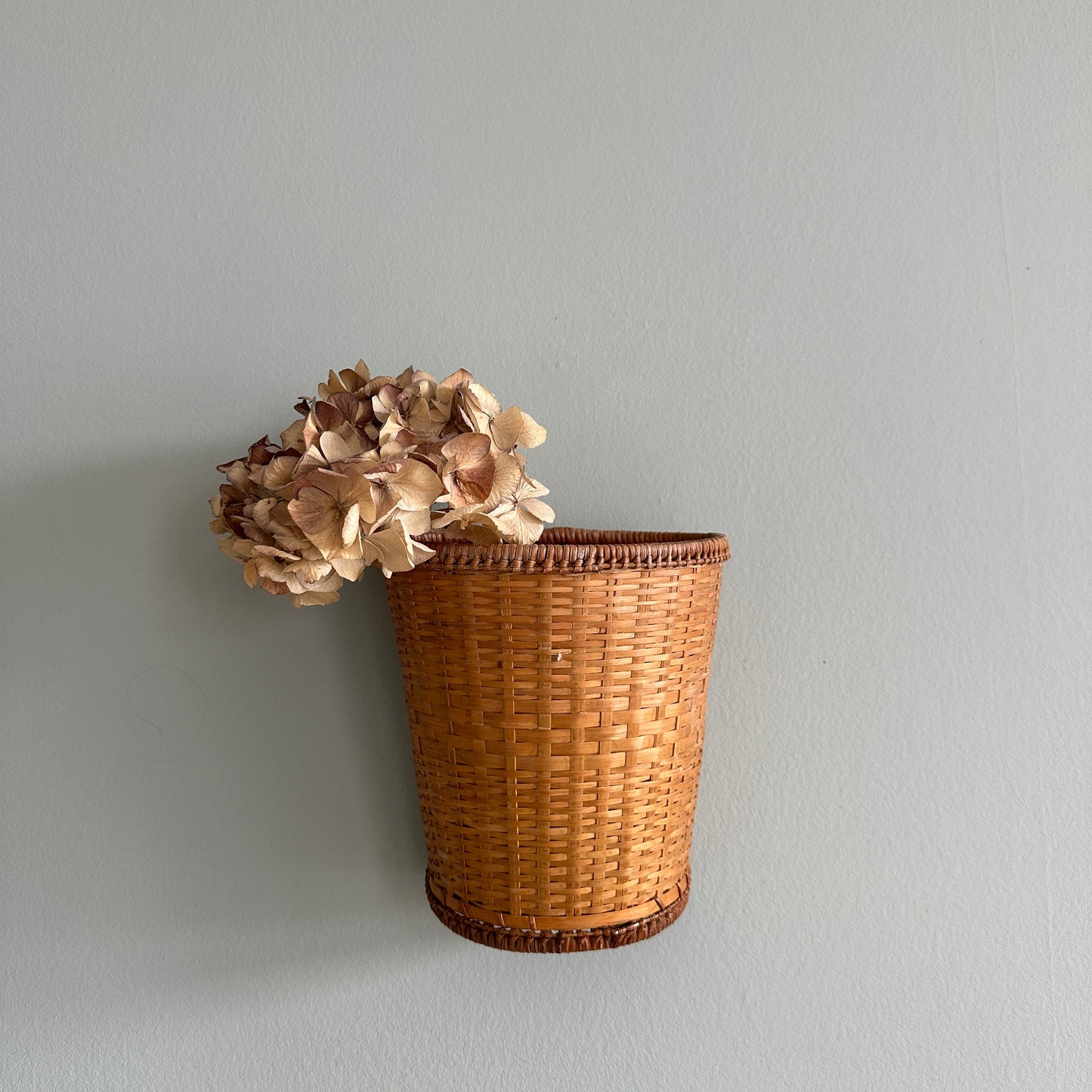 Kurveophæng til væggen - 2 stk.