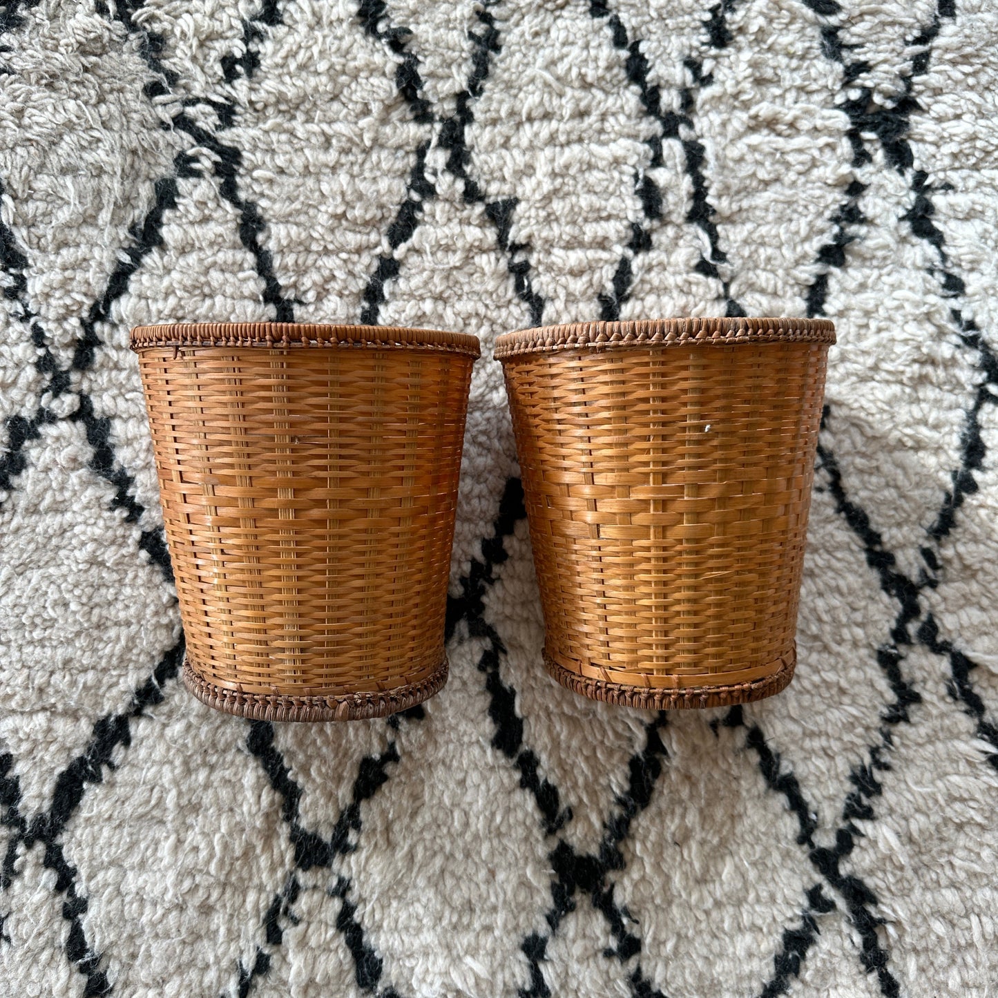 Kurveophæng til væggen - 2 stk.