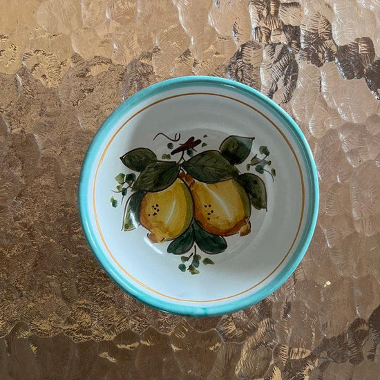 Søde små italienske skåle med citroner (nye)