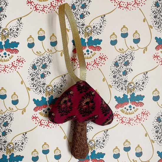 Mushroom SILK Ornament Silk Red