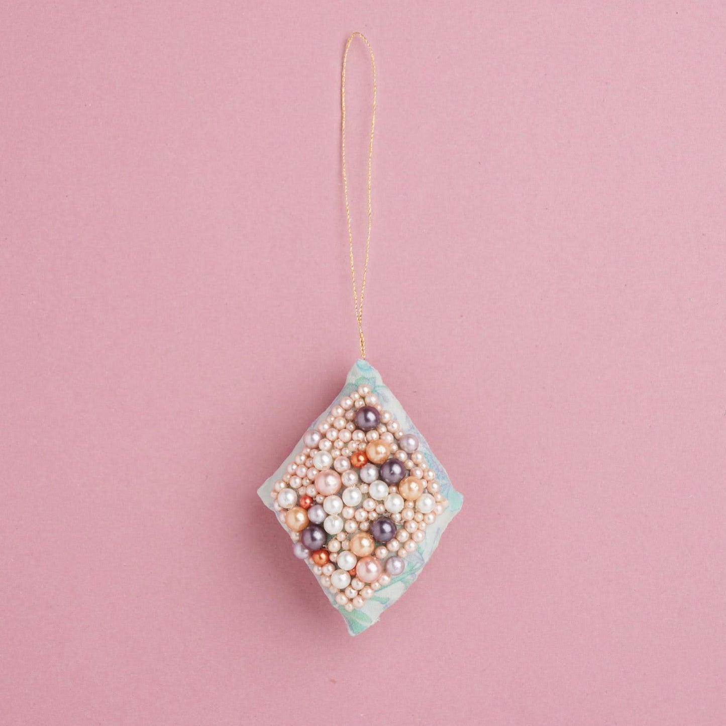 Rhomb SILK Ornament Diamond